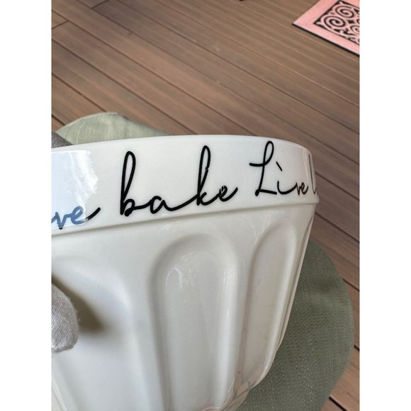California Pantry "Live love bake" Kitchen Mixing Serving Bowl 2022 - Picture 7 of 13